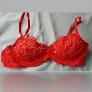 NWOT DKNY Classic Lace Unlined Demi Bra 36A